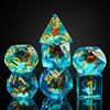 Cusdie Set di 7 dadi poliedrici per DnD contenenti animali, per giochi di ruolo, Dungeons and Dragons (D&D), MTG, Pathfinder (goldfish bianco e rosso)