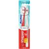 Colgate Max White - Spazzolino da denti medio, Confezione da2 pezzi