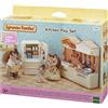 Sylvanian Families - Set Cucina Completo con Oltre 36 Accessori Dettagliati e Mobili per Casa delle Bambole - Modello 5341