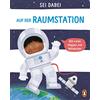 Penguin TB Verlag Sei dabei! - Auf der Raumstation: Pappbilderbuch mit vielen Klappen zum Mitmachen ab 2 Jahren: 3