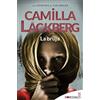 EMBOLSILLO La bruja / The Witch: Camilla Läckberg ha creado un conjuro que invocará tu alma lectora.