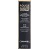 Chanel Rouge Allure L'Extrait High-Intensity Lip Colour tamponare una volta con un fazzoletto. - Utilizzare un pennello labbra per rifinire i bordi con precisione o per modulare il colore gradualmente. - Per prolungarne la tenuta Rossetto 2 g Donna