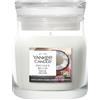 YANKEE CANDLE Signature Jar Candles Coconut Beach 110g - Candela Profumata