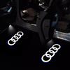 Audi 2 Pezzi Luce di Benvenuto LED con Logo Auto per Audi A4 A6 C6 C7 A5 A7 A8 Q3 Q5 Q7 TT S3 S6 RS3 RS4 RS5 Sline Quattro Accessori Auto