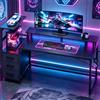 Mihtrov Scrivania da gaming con ripiano e cassetti, scrivania con illuminazione a LED, 2 prese di corrente integrate e 1 porta USB, tavolo per computer con ripiano portaoggetti e supporto per monitor