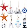 Mritrit 9 pezzi di decorazioni marittime piccole in legno, mini decorazione per finestra da appendere, barca, stella marina, pesce, timone, faro, volante, barche a vela, salvataggio in miniatura per rete da