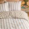furn. Duvet Day Izzie Copripiumino Set - Set Di Biancheria Da Letto Reversibile Ultra Morbido Con Motivo A Zig Zag A Righe (Blu/Caramello - 200x200cm)