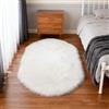 Xinxinphi Tappeto Pelliccia Pecora Faux, Tappetino Morbido Agnello Imitazione Lana, Tappeti Morbida Soffice, Carpet Peloso Lunga per Decorazione Soggiorno, Camera Letto, Divano, Cuscino (60 x 120 cm, Bianco)