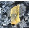 AGI Certificato Naturale Giallo Granato Grossularia 22.35 Carato Gemma Grezzo