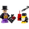 LEGO Supereroie: Penguin Minifig with Helper, Dynamite and Black Mantello