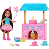 Barbie - Chelsea Compleanno a Sorpresa, set a tema festa con mini bambola Chelsea castana, casa dei cuccioli trasformabile e 10 accessori inclusi, 3+ anni, JJB41