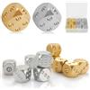 Boloest Set di 10 Dadi in Metallo - Alluminio/Rame, Sei Lati, Angolo Rotondo Standard D6, 15 mm (Oro, Argento)