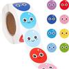 XIHIRCD 500pz Adesivi per Faccine Sorridenti, 2,54cm Piccoli Adesivi per Faccine Felici Rotolo 8 Colori Smile Face Stickers per Bambini Forniture per Ricompense per Insegnanti e Artigianato