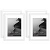 Americanflat Cornice portafoto 30 x 40 cm in bianco, Set da 2 - da utilizzare come cornice 23 x 30 cm con tappetino - include accessori per appendere denti di sega per display orizzontale o verticale