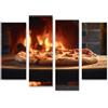 islandburner Quadro su tela Deliziosa pizza a legna fresca dal forno, servita su tavola di legno Immagini Poster
