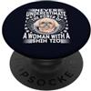 Funny Shih Tzu Dog Owners Club Mai sottovalutare il potere di una donna con un cane Shih Tzu PopSockets PopGrip Adesivo