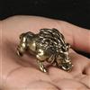 Statua di maiale in ottone Feng Shui Mini Piggy Sculpture per tavolo