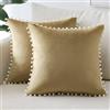 Sungeek Confezione da 2 Federe Cuscini Decorativi Copricuscini Divano in Morbido Velluto con Pon Pon Fodere per Cuscini per Divano Letto Soggiorno Camera da Letto (45x45cm, Marrone Chiaro)