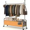 HOMICKER Appendiabiti da Terra con Ruote in Acciaio Inox, Stand Appendiabiti con Cesto Portaoggetti, Barra Appendiabiti Stabile, 3 in 1 per Organizzazione Vestiti, Portata fino a 115 kg