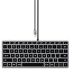 Satechi Tastiera con Cavo Slim W1 Retroilluminata, 𝗤𝗪𝗘𝗥𝗧𝗬 𝗨𝗦, Tastiera Luminosa USB-C per MacBook, Laptop (Layout Americano)