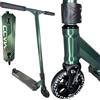 F26 MGP Madd Gear Viral KAOS Extreme Pro - Monopattino freestyle con tavola in alluminio, ruote da 110 mm, cuscinetti a sfera ABEC 11 e manubrio a T Bar per trucchi e grind (KAOS, altezza 87 cm, verde