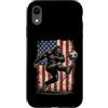 Sasquatch Soccer Squad Custodia per iPhone XR Bigfoot - Pallone da calcio con bandiera USA