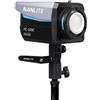 Nanlite FC-120C, proiettore da studio e da reportage a colori. Con LED RGBW "