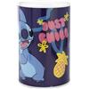 SRV Hub Stitch - Salvadanaio Just Chill - Simpatico salvadanaio in metallo per ragazze e ragazzi - Break to Open - Scatola di latta ispirata alla Disney, per bambini, dimensioni 15 cm