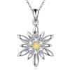 HUKKUN Collana con stella alpina in argento Sterling con ciondolo a forma di fiore bianco