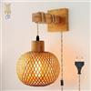 KZT Applique da parete vintage a intensità variabile con presa,Lampada da comodino vintage rattan bambù paralume,Lampada da lettura a parete rustica lampada da parete in corda,per camera da letto