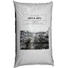 Vialca Urea agricola 46% kg.25.Si può usare sia nelle concimazioni di copertura che in quelle di pre semina o pre trapianti stando attenti ai dosaggi.Prodotto indicato per la spinta vegetativa della pianta.