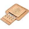 Maverton Tagliere per formaggio e salumi in legno - set 3 coltelli 1 forchetta - incisione personalizzata - H4cm x L34cm - regalo di compleanno per la donna - iris