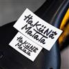 NONE Adesivi con citazione Hakuna Matata in bianco e nero, decalcomanie in vinile impermeabili per auto, moto, casco