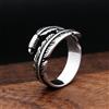 NONE Anello Vintage con Punta di Freccia in Stile Semplice, Design Classico Punk in Argento, Gioiello di Moda in Acciaio Inossidabile, Regalo per Uomo o Ragazzo