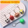 NONE 10/30 Pezzi Portachiavi in PVC a Forma di Pallone da Calcio, Basket, Pallavolo, Tennis, Rugby, Mini Anello Portachiavi Creativo, Ciondolo per Zaino, Accessori Auto, Regalo