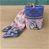 Sfilata Pochette Mofusand con ciondolo sciarpa fiori di ciliegio in blu pieno fiore 2...