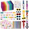 CNYMANY - Set di 50 mollette da tifo, mollette in legno per decorazioni di zaini, include mini occhiali da anatra in resina fai da te, perline colorate, fiocchi per regali di squadra