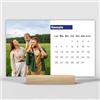 PRINTSERVIS Calendario da Tavolo Personalizzato 2027 con 12 Foto | Base in Legno Naturale | Formato 15x9,5 cm | Design Minimal e Moderno da Scrivania | Calendario per Casa e Ufficio | (Blu)