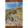 Alfred Wainwright Clive Hutchby The Northern Fells (Walkers Edition) (Tascabile)