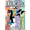 Robert Kirkman Invincible Volume 1: Family Matters (Tascabile) Invincible