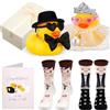 Namalu Set Regalo di Nozze - Include 2 Anatre Mr & Mrs per Sposi, 2 Paia di Calzini da Sposi, Biglietti di Auguri e Scatola di Nozze, Regalo per Sposi Novelli, Fidanzamento o Matrimonio (Originale)