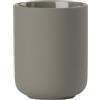 Zone Denmark - Bicchiere per spazzolino da denti Ume - Bicchiere da bagno, porta spazzolino da denti - Ordinato - D8,3 cm H10,3 cm - Elegante e design minimalista e scandinavo - Tortora