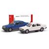 Herpa Modellino Mini Kit Mercedes-Benz 190E, set da 2 pezzi, blu/bianco classico, miniatura in scala 1:87, da collezione, kit per modellismo, plastica