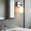 Alpinaluz applique da parete per bagno con portalampada E14, base in metallo cromato e diffusore in vetro bianco opalino, design vintage elegante con protezione IP44 per illuminazione morbida
