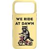 Dawn Rider Raccoon Apparel Custodia per iPhone 17 Pro Max Raccoon Equitazione Triciclo Noi Cavalchiamo All'alba