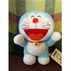 SEGA Doraemon Red Cheeks L Peluche Banzai Pose Japan nuovo
