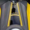 Resin Bike Adesivi Moto Compatibile con Benelli TRK 502X 2021-2026 Giallo. Protezione Serbatoio Superiore Corona Tappo Antigraffio e Antiurto. Adesivi 3D Made in Italy