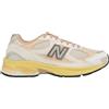 NEW BALANCE - Sneakers - Off white