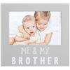 Pearhead Cornice portafoto con scritta Me and My Brother, idea regalo per sorella maggiore o fratello, idea regalo per bambini, colore grigio