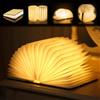 HBSFBH Lampada da Libro in Legno, Lampada a libro pieghevole, Lampada Da Libro A LED, Lampada a Forma di Libro Led Pieghevole in Legno, Regalo divertente per lettori, Regalo di Compleanno (17cm)